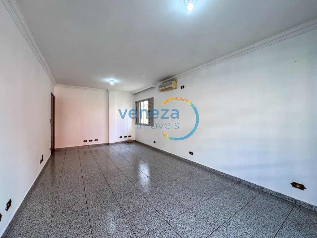 Apartamento para locacao no Centro em Londrina com 220m² por R$ 2.250,00  - Foto 3