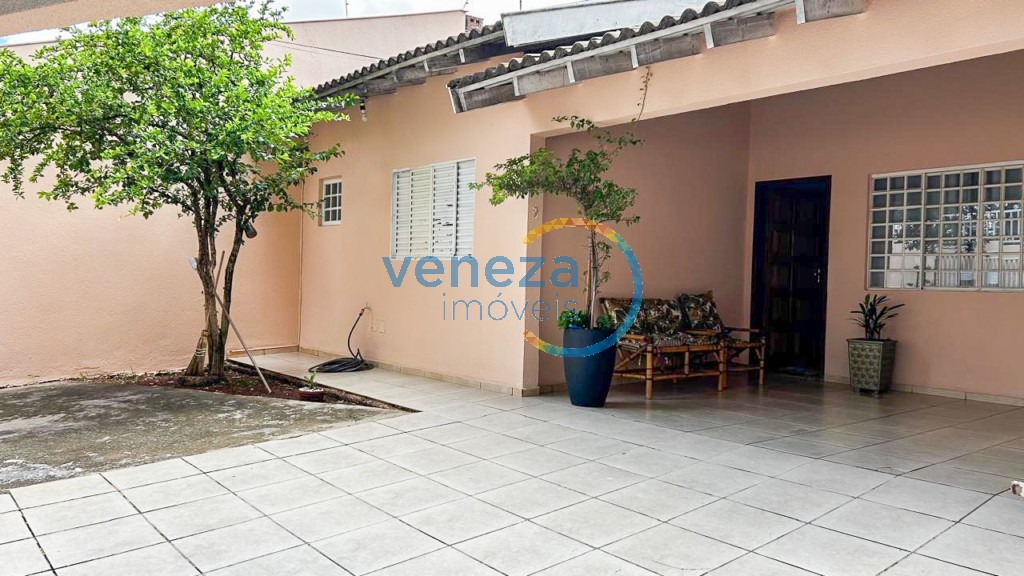 Casa Residencial para venda no bairro Portuguesa de Londrina - Foto 15