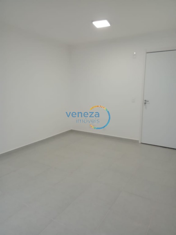 Apartamento para venda no Maria Celina em Londrina com 93m² por R$ 180.000,00 - Foto 3
