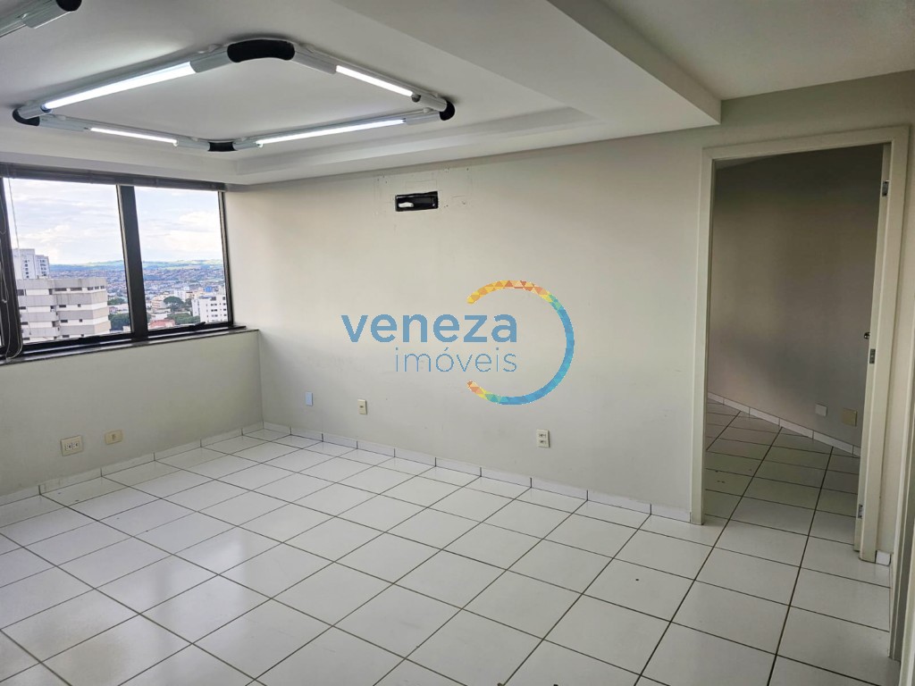 Sala para locacao no Centro em Londrina com 78m² por R$ 3.000,00  - Foto 2