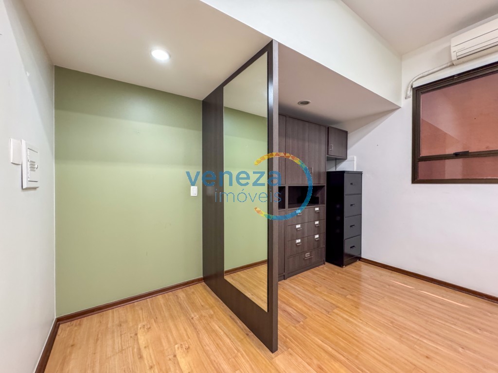 Sala para venda no Centro em Londrina com 252,54m² por R$ 700.000,00 - Foto 3
