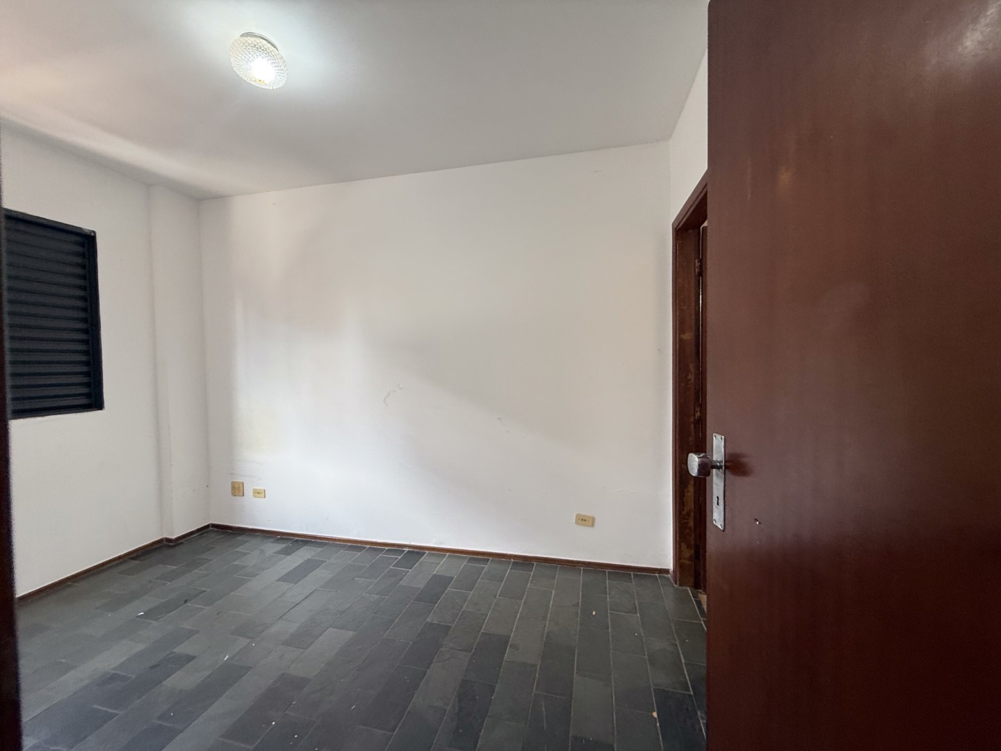 Apartamento para locação no bairro Centro de Londrina - Foto 7
