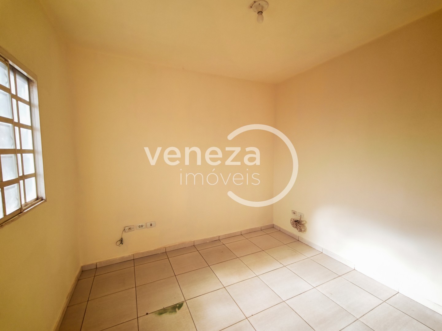 Casa Residencial para locação no bairro Sabara de Londrina - Foto 4