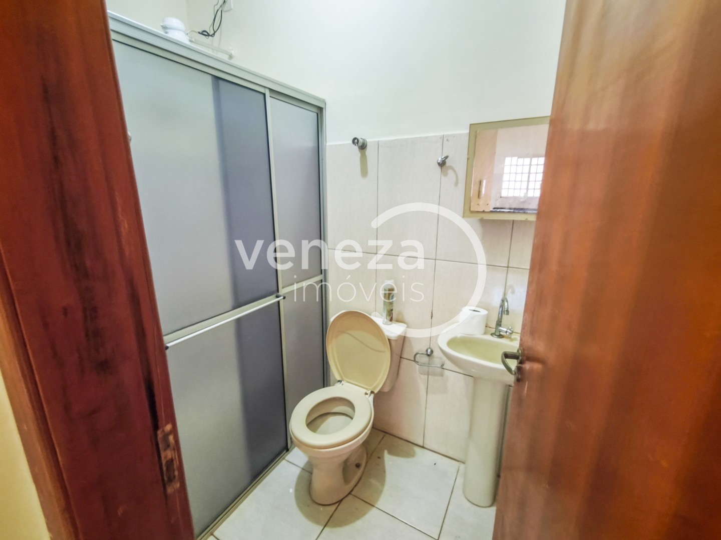 Casa Residencial para locação no bairro Sabara de Londrina - Foto 8