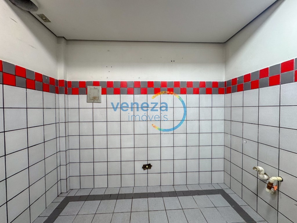 Salão-loja para locação no bairro Centro de Londrina - Foto 21