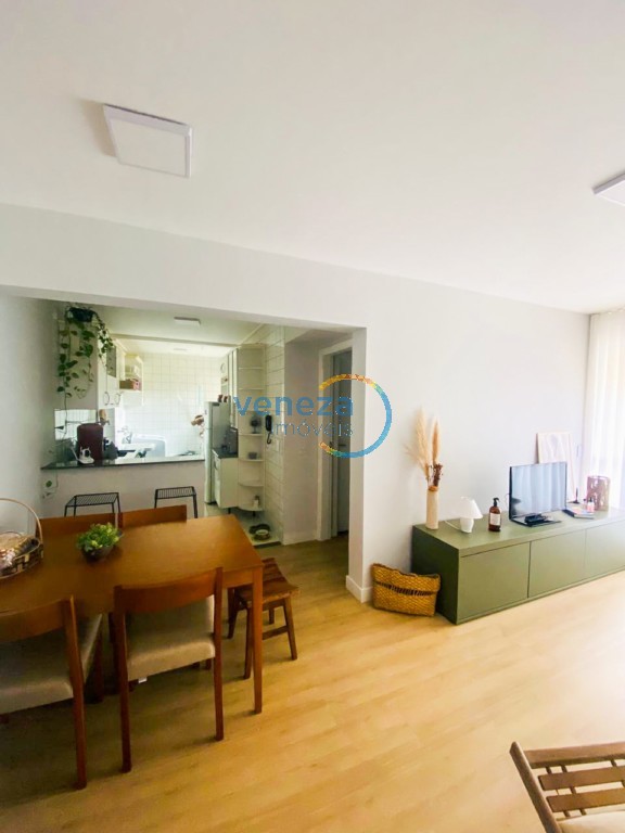 Apartamento para locacao no Centro em Londrina com 83m² por R$ 2.000,00 - Foto 2