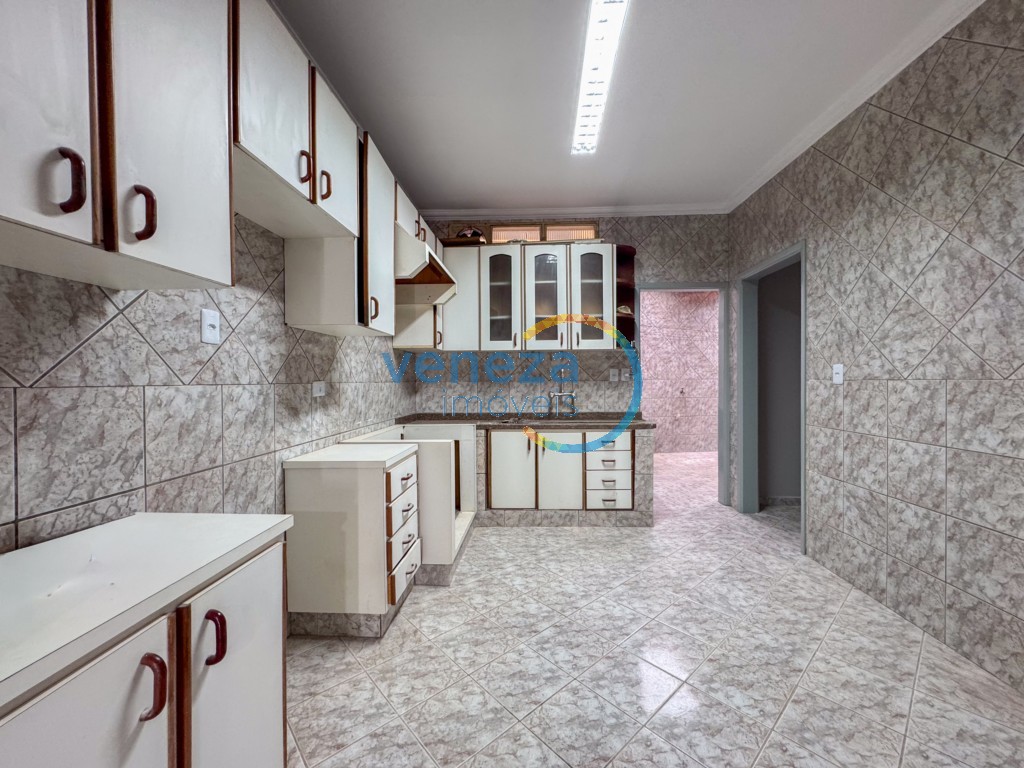 Casa Residencial para locação no bairro Itamarati de Londrina - Foto 10