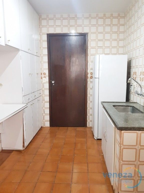 Apartamento para locação no bairro Vila Larsen 1 de Londrina - Foto 11