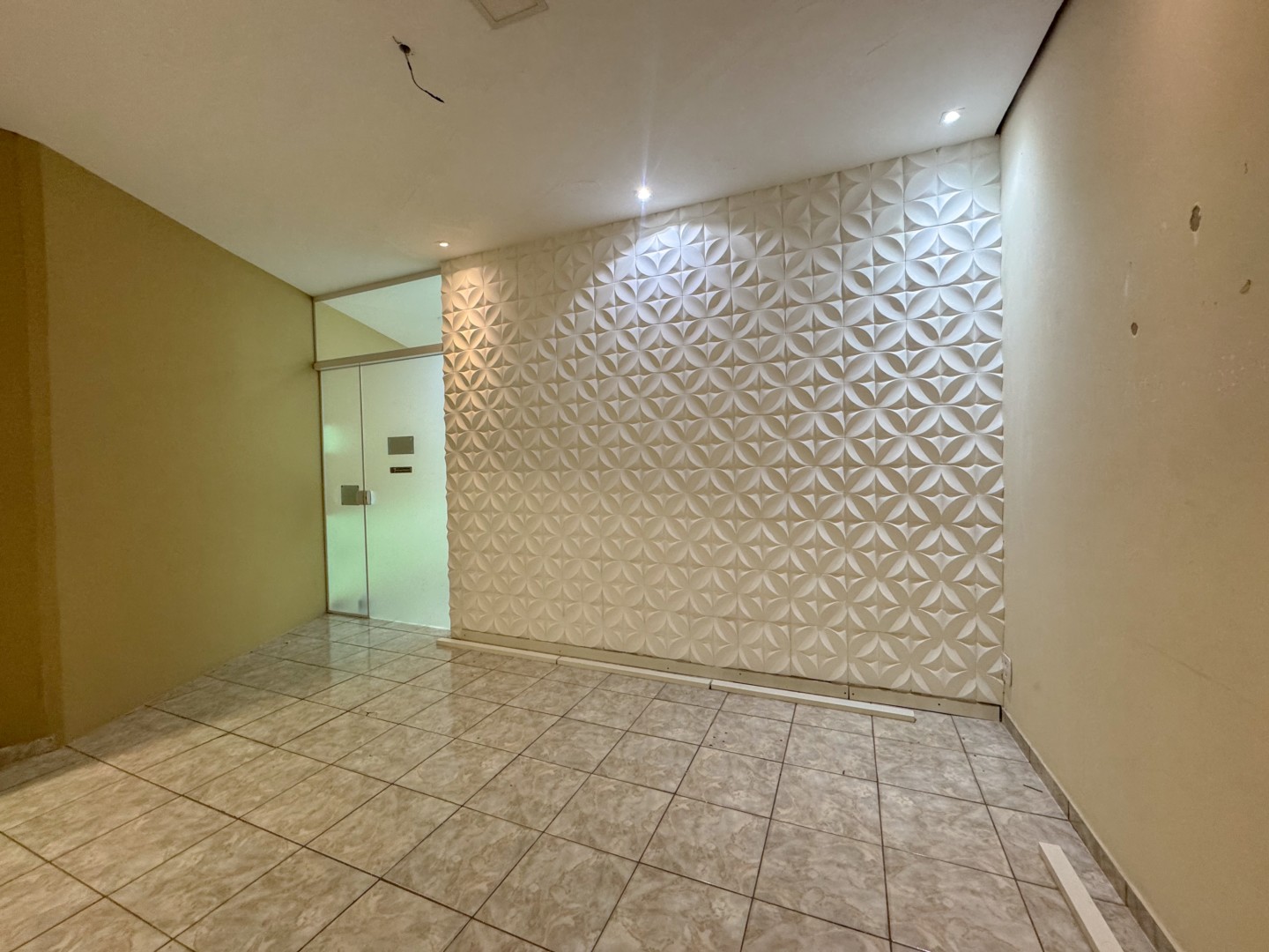 Loja para alugar em Vila Ipiranga, Londrina — Portal Chave Fácil