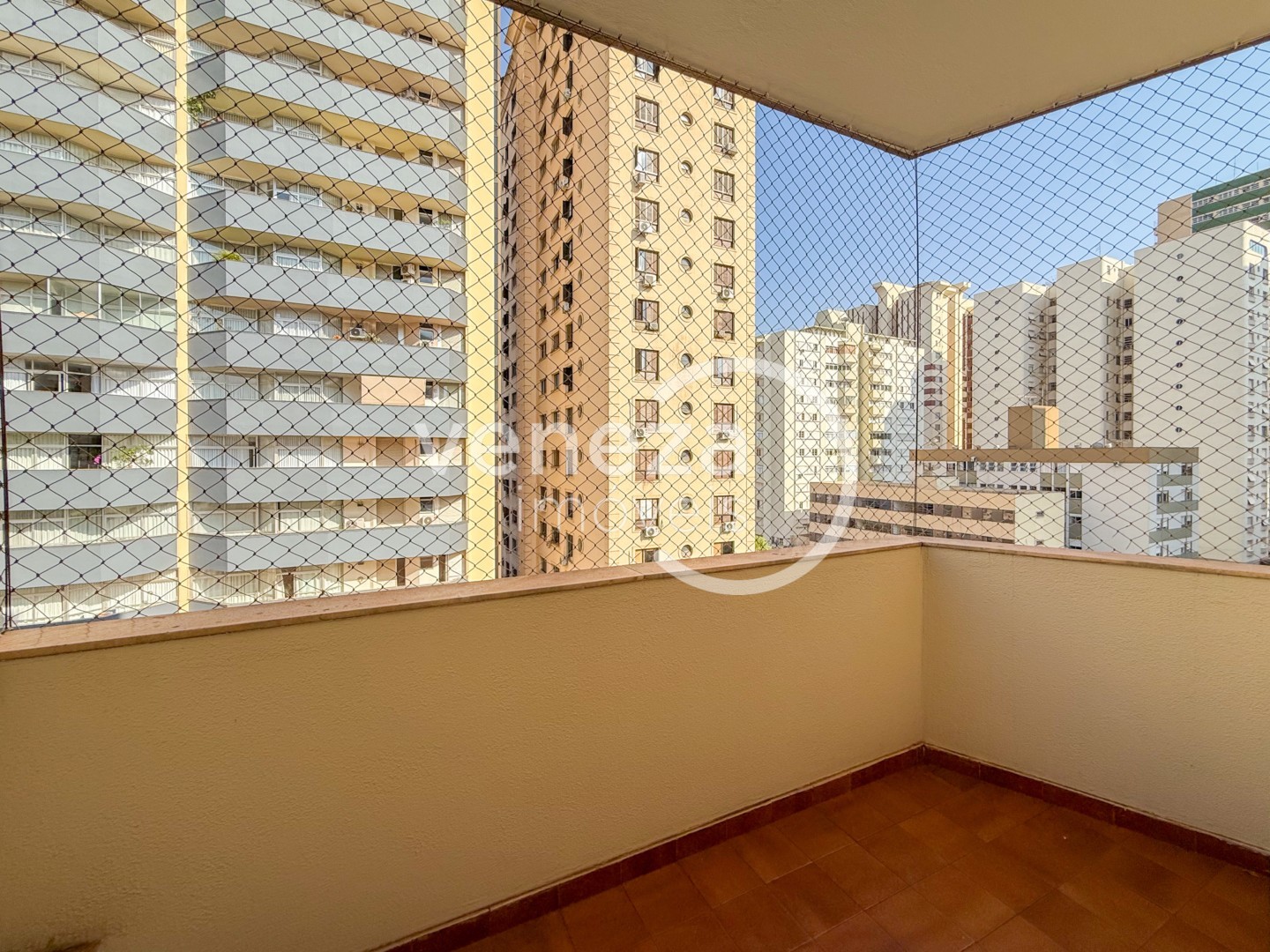 Apartamento para locacao no Centro em Londrina com 109,08m² por R$ 1.650  - Foto 3