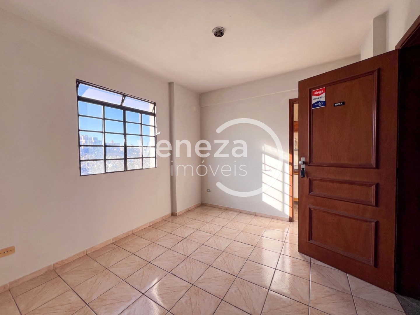 Apartamento para locacao no Centro em Londrina com 37,14m² por R$ 950
