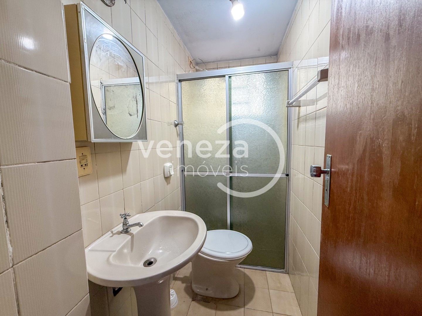 Apartamento para locação no bairro Centro de Londrina - Foto 6