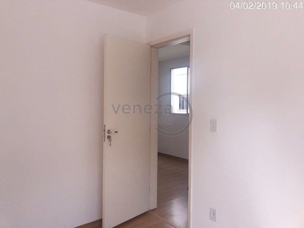 Apartamento para locação no bairro Jardim Joquei Club de Londrina - Foto 11