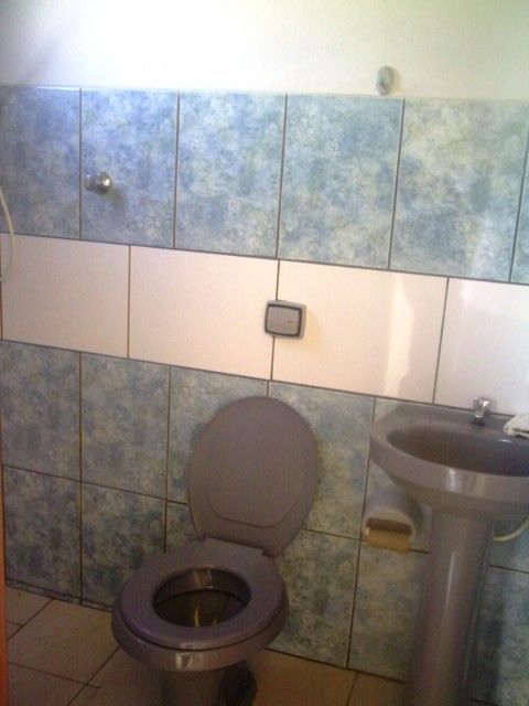 Casa Residencial para locação no bairro Coroados de Londrina - Foto 9