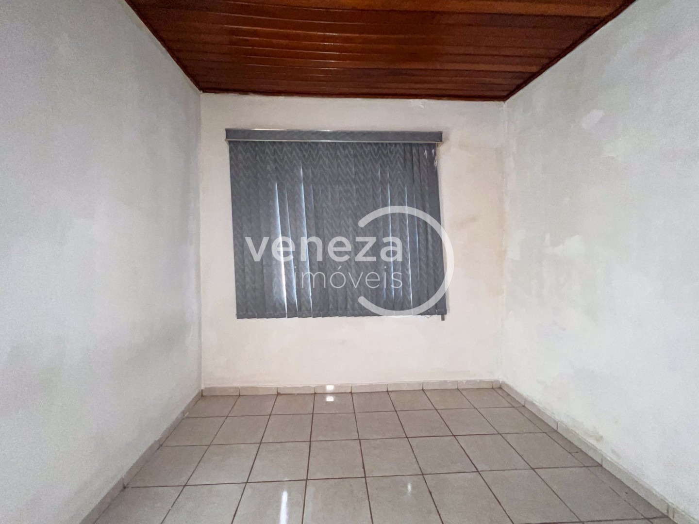 Casa Residencial para locacao no Leonor em Londrina com 60m² por R$ 950