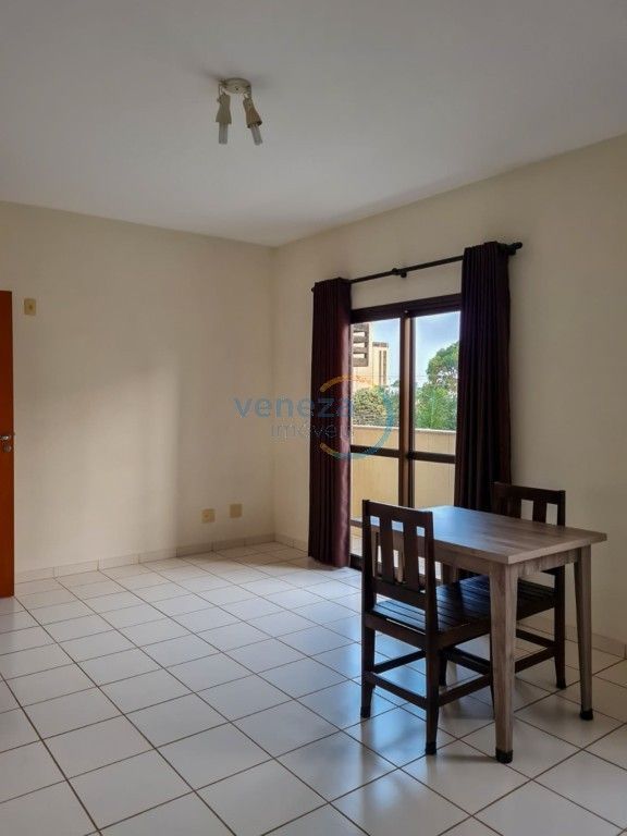 Apartamento para locacao no Centro em Londrina com 35m² por R$ 1.600,00