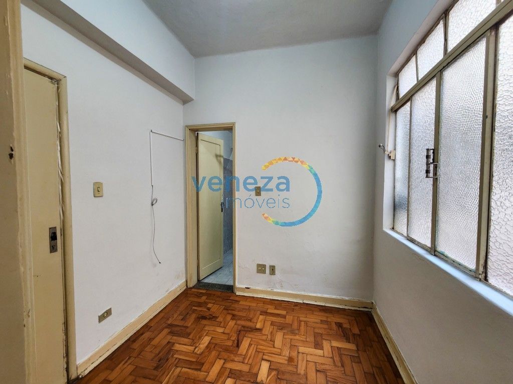 Apartamento para locacao no Centro em Londrina com 33m² por R$ 800  - Foto 2