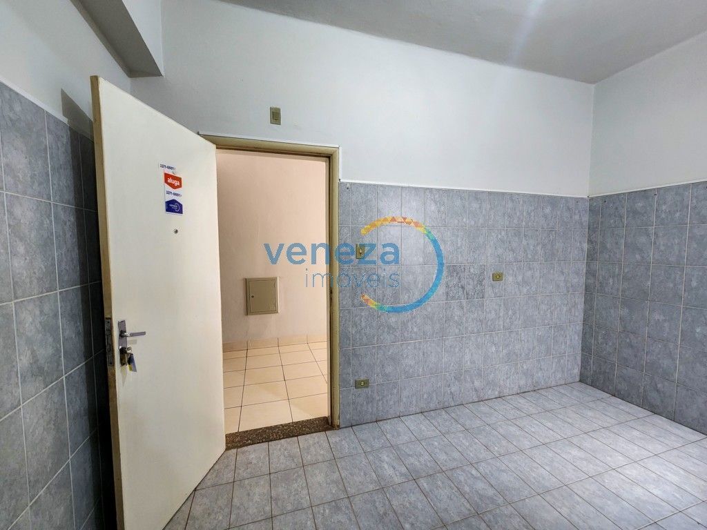 Apartamento para locacao no Centro em Londrina com 33m² por R$ 800  - Foto 3