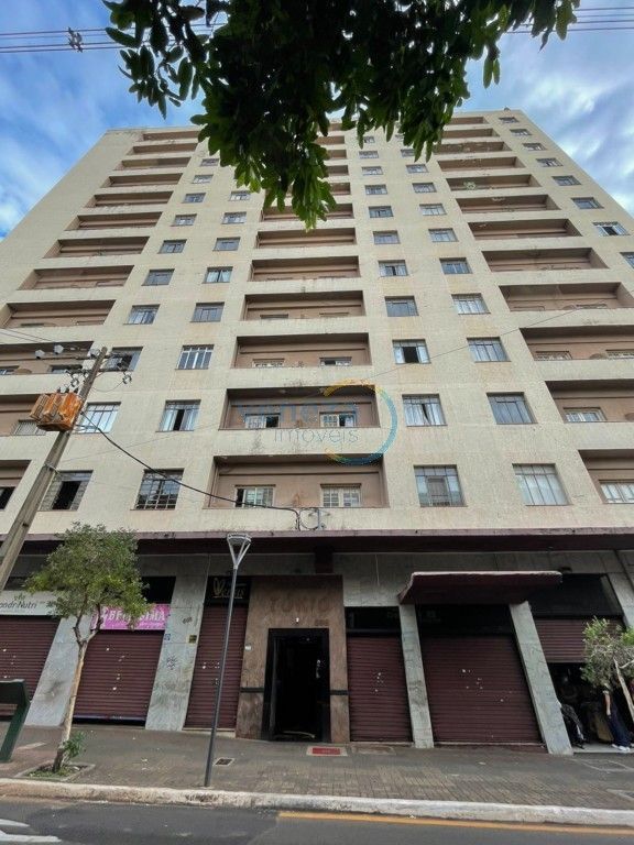 Apartamento para locacao no Centro em Londrina com 70m² por R$ 750,00  - Foto 1