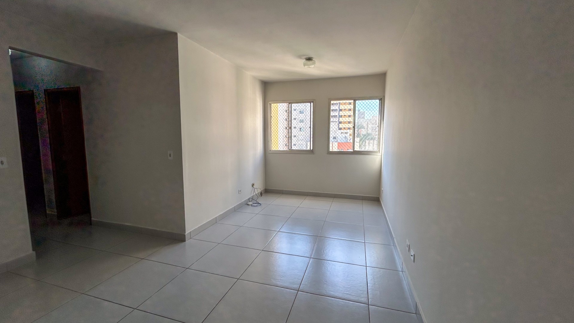 Apartamento para locacao no Centro em Londrina com 118m² por R$ 1.500,00  - Foto 2