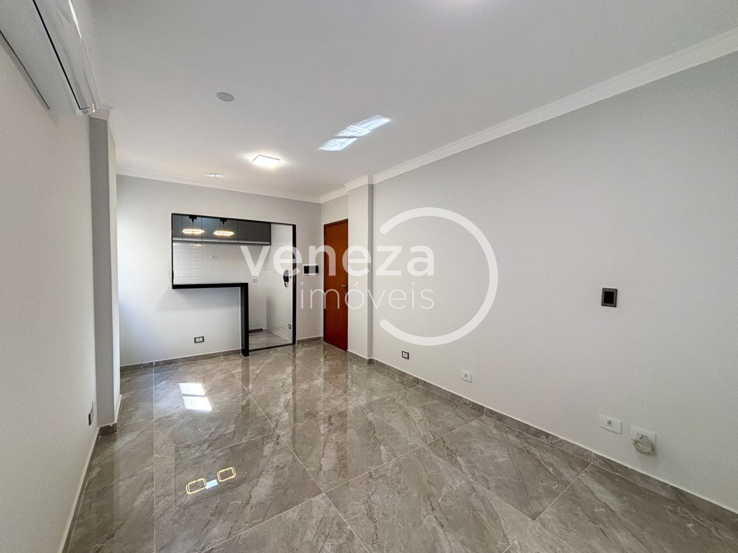Apartamento para locacao no Centro em Londrina com 40m² por R$ 1.350  - Foto 3
