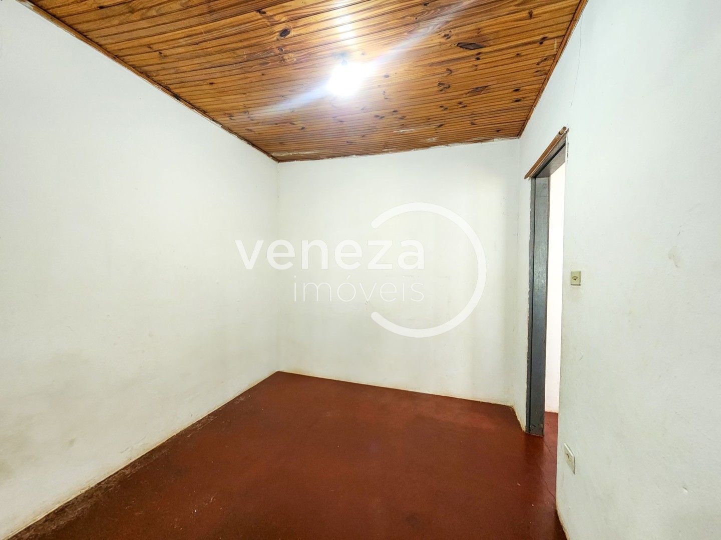 Casa Residencial para locacao no Piza em Londrina com 60m² por R$ 895