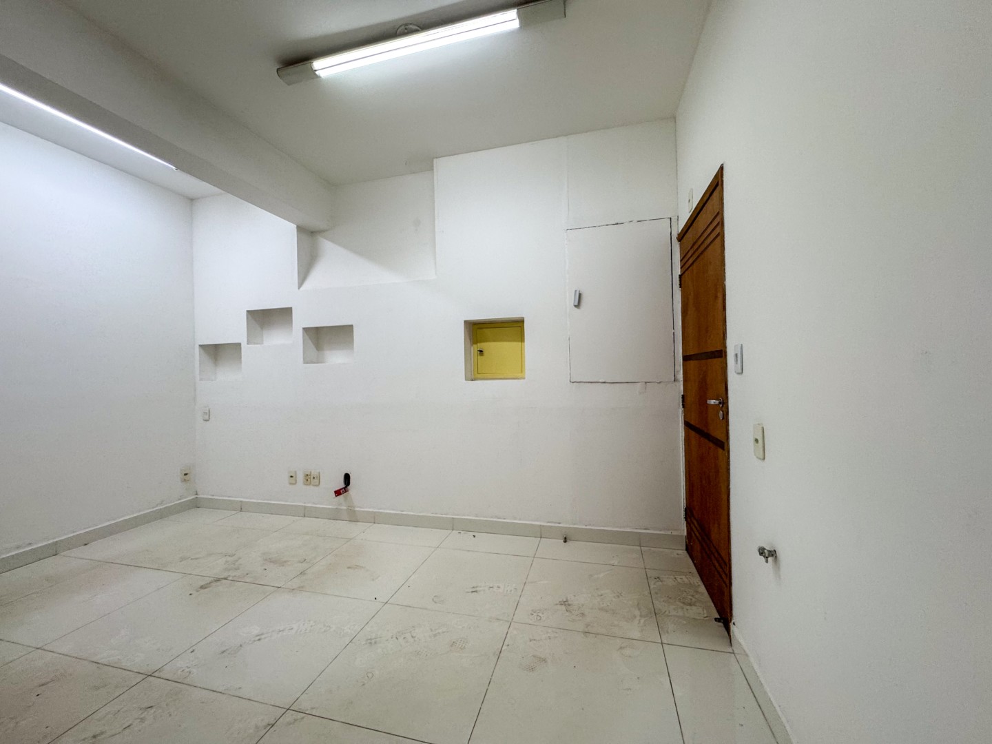Sala para locação no bairro Londrilar de Londrina - Foto 5