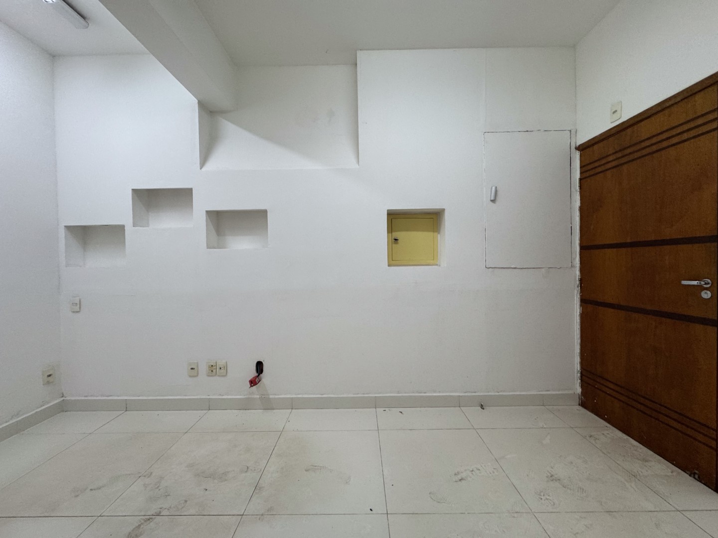 Sala para locação no bairro Londrilar de Londrina - Foto 6
