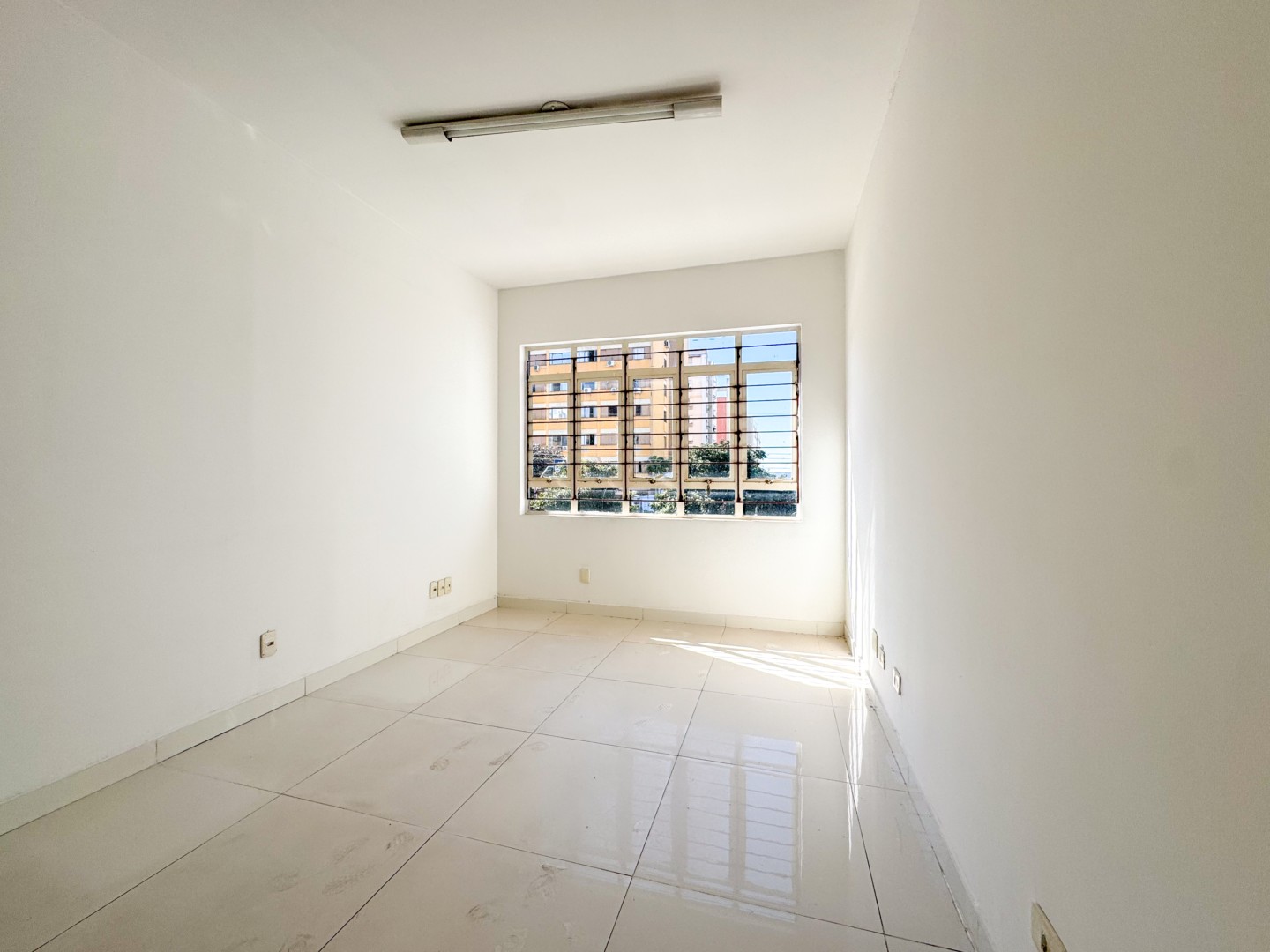 Sala para locação no bairro Londrilar de Londrina - Foto 18