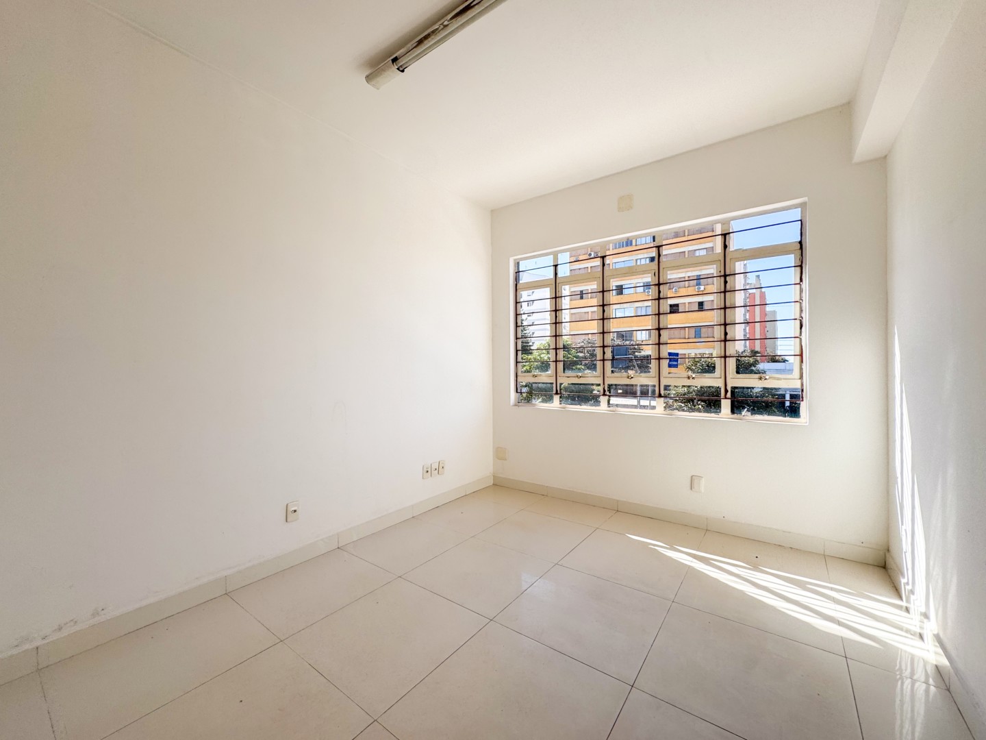 Sala para locação no bairro Londrilar de Londrina - Foto 25