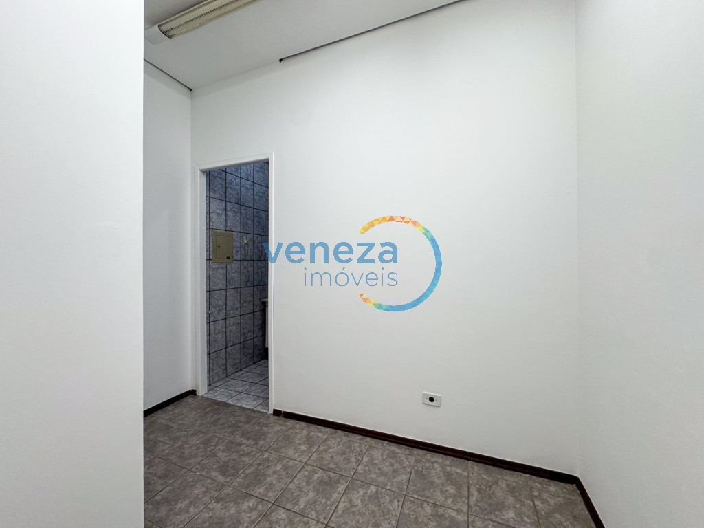 Salão-loja para locação no bairro Centro de Londrina - Foto 18