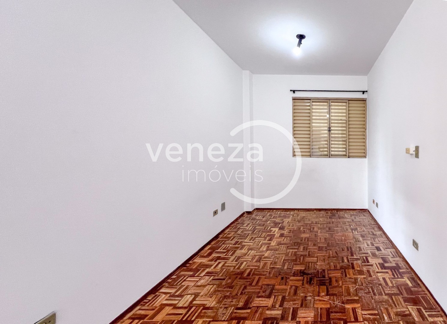 Apartamento para locação no bairro Centro de Londrina - Foto 4