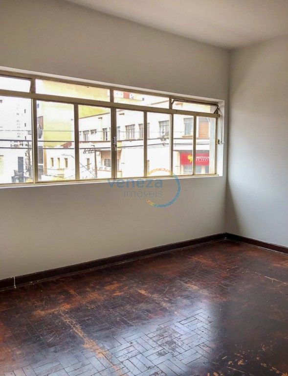 Sala para locacao no Centro em Londrina com 55m² por R$
                                                                                                                                                                                            995,00                                                                                            