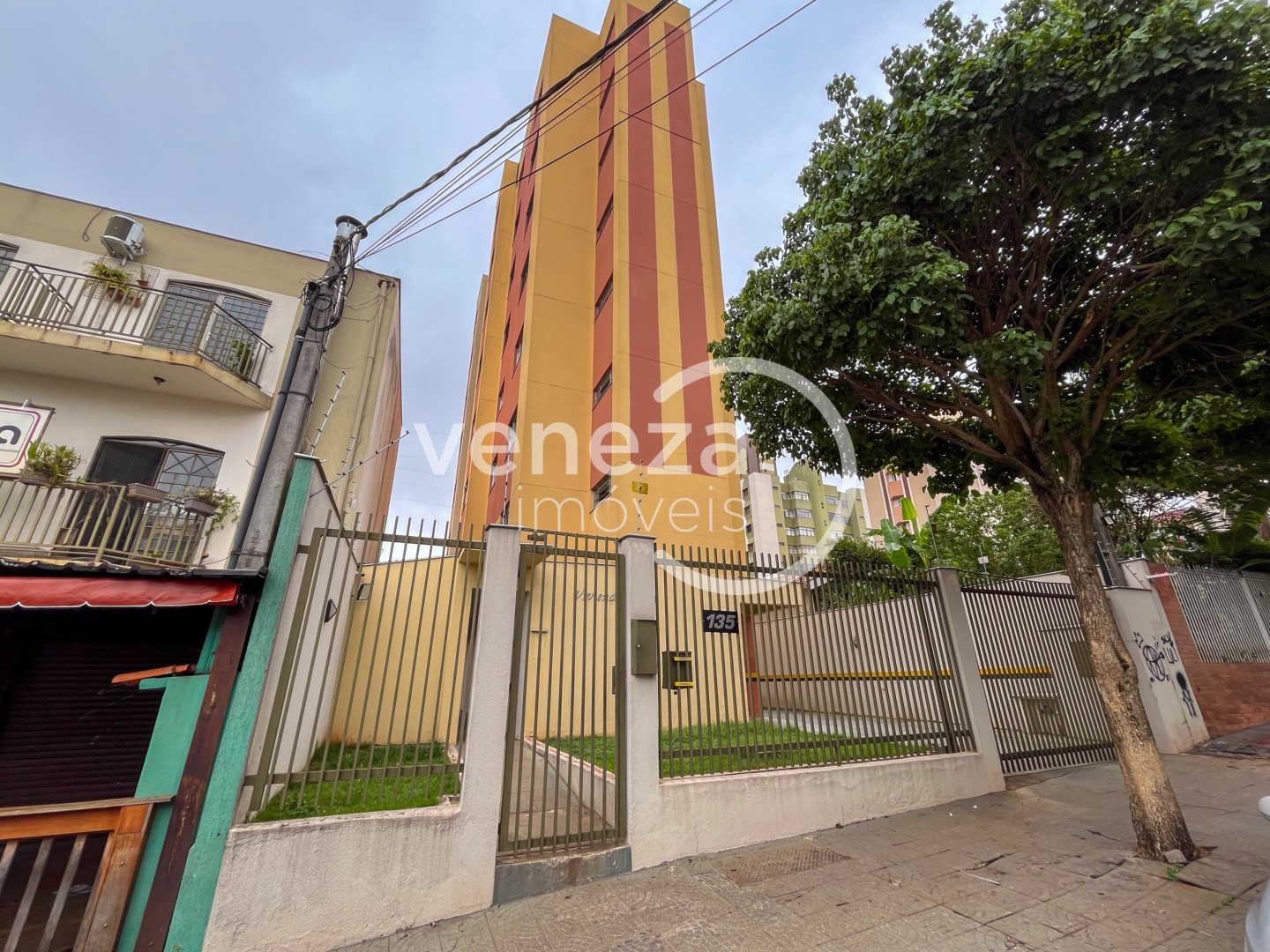 Apartamento para locacao no Vila Ipiranga em Londrina com 40m² por R$ 1.000  - Foto 1