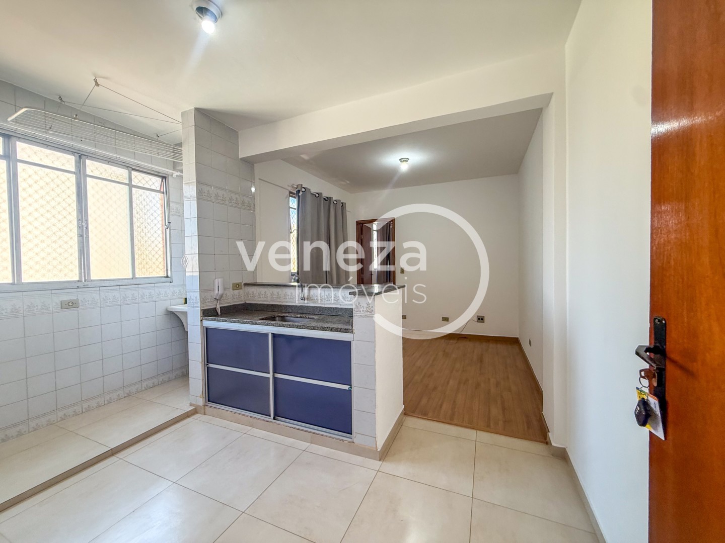 Apartamento para locação no bairro Vila Ipiranga de Londrina - Foto 7