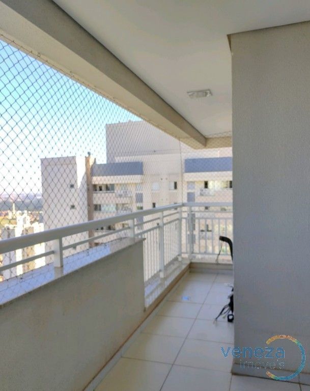 Apartamento para locação no bairro Gleba Palhano de Londrina com 75m<sup>2</sup> útil, 3 quartos, 1 vaga de garagem