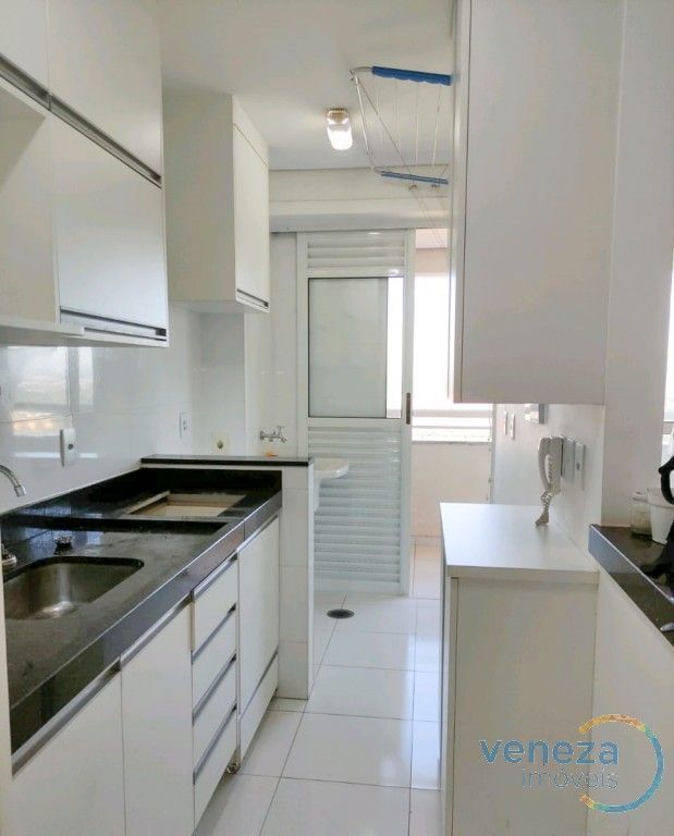 Apartamento para locação no bairro Gleba Palhano de Londrina com 75m<sup>2</sup> útil, 3 quartos, 1 vaga de garagem