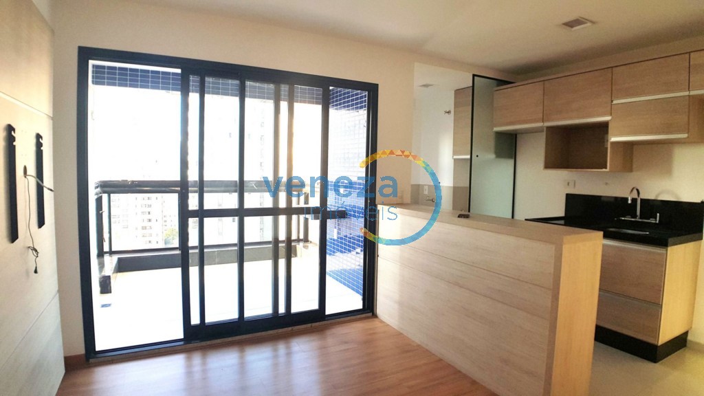 Apartamento para locacao no Centro em Londrina com 88m² por R$ 2.375,00
