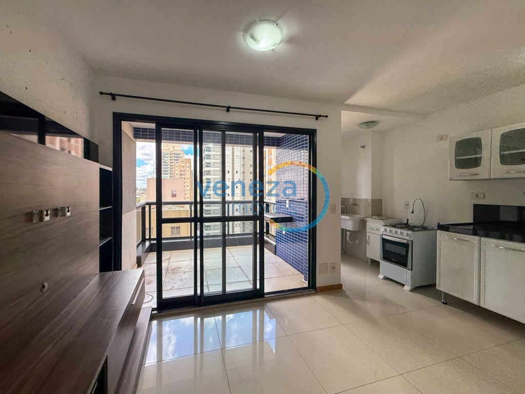 Apartamento para locação no bairro Centro de Londrina com 43m<sup>2</sup> útil, 1 quarto, 1 vaga de garagem
