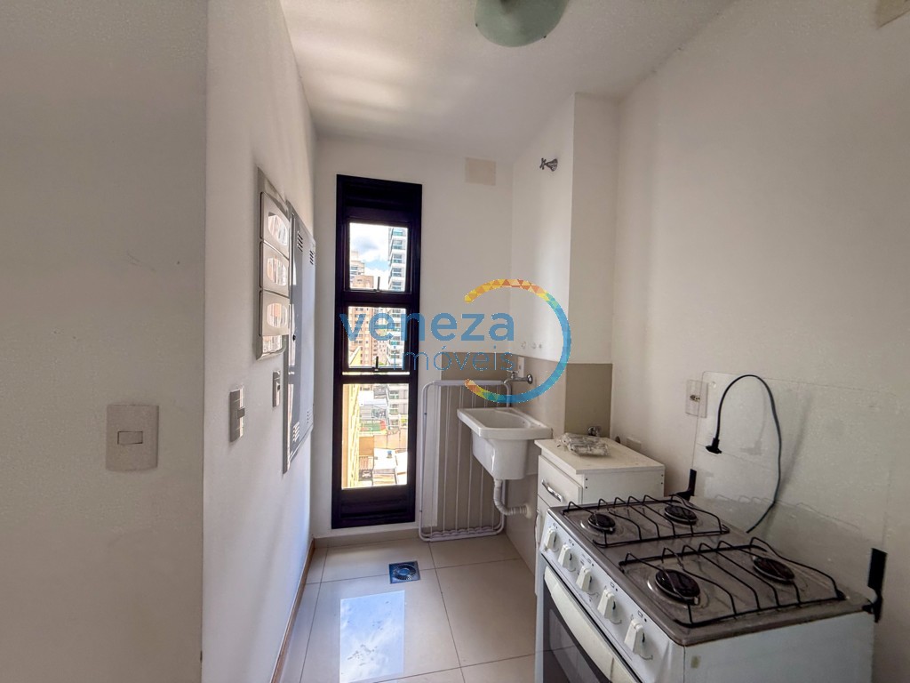 Apartamento para locação no bairro Centro de Londrina com 43m<sup>2</sup> útil, 1 quarto, 1 vaga de garagem
