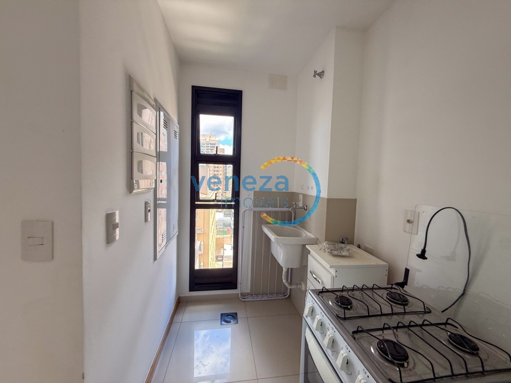 Apartamento para locação no bairro Centro de Londrina com 43m<sup>2</sup> útil, 1 quarto, 1 vaga de garagem