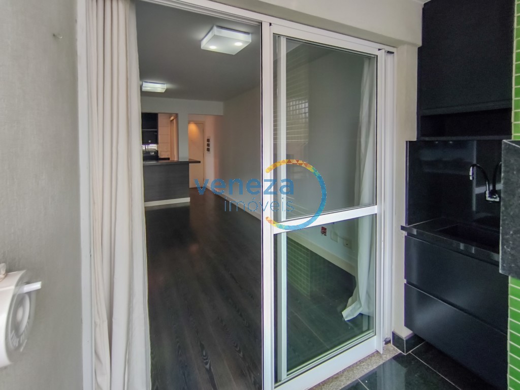 Apartamento para locação no bairro Centro de Londrina com 76.42m<sup>2</sup> útil, 3 quartos, 1 vaga de garagem
