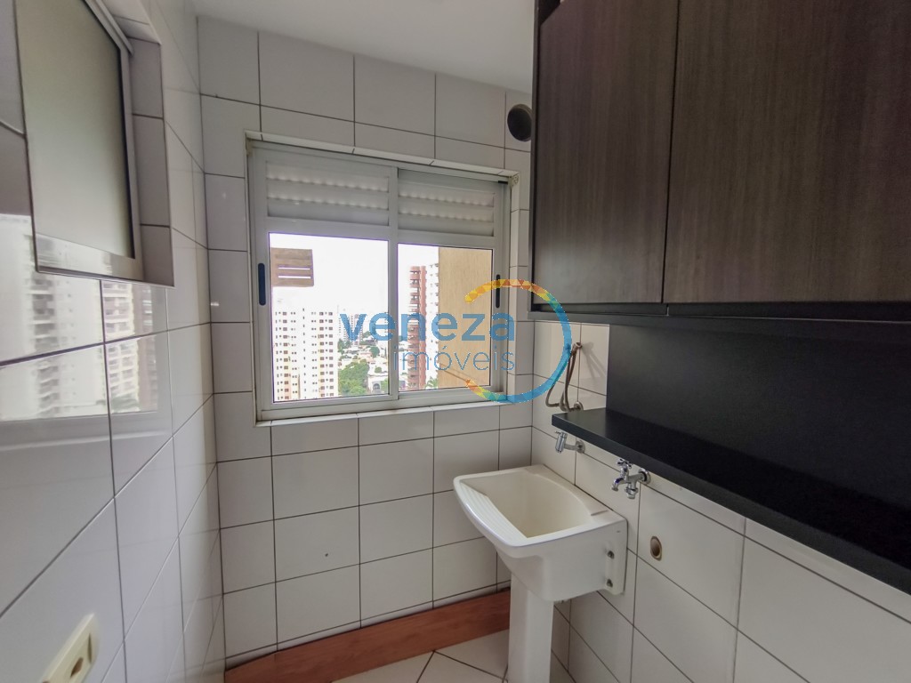 Apartamento para locação no bairro Centro de Londrina com 76.42m<sup>2</sup> útil, 3 quartos, 1 vaga de garagem