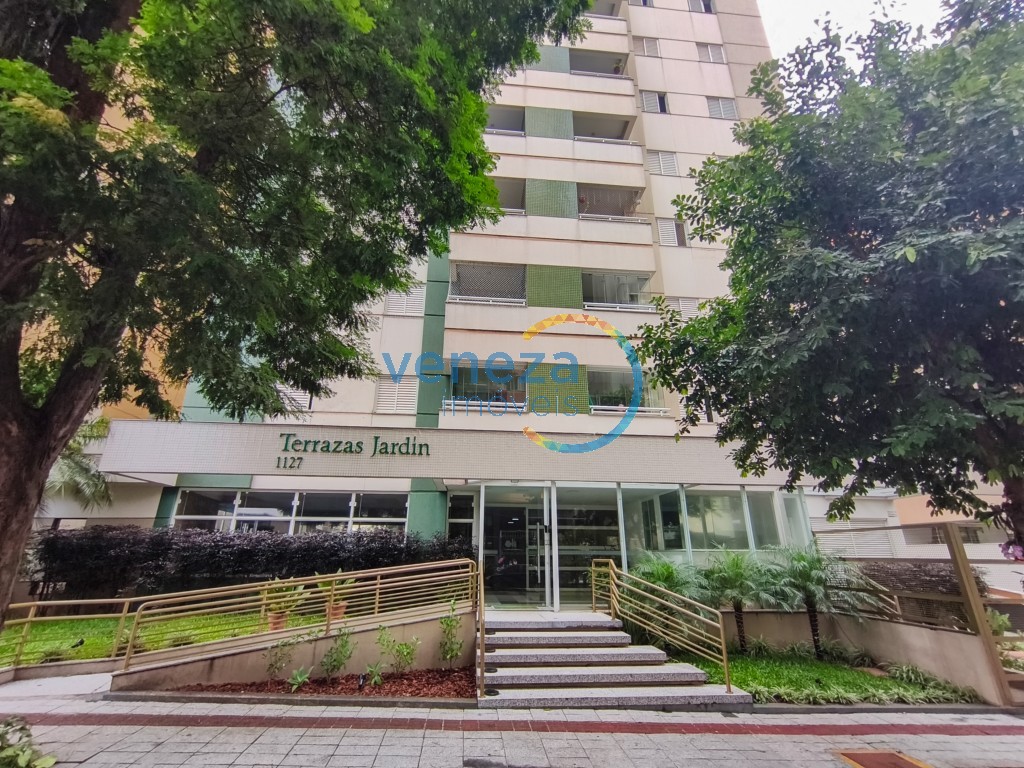 Apartamento para locação no bairro Centro de Londrina com 76.42m<sup>2</sup> útil, 3 quartos, 1 vaga de garagem
