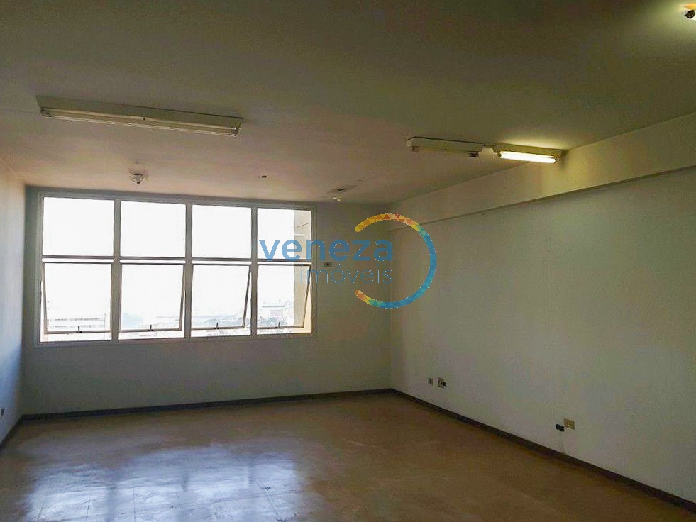Sala para locacao no Centro em Londrina com 95,02m² por R$ 1.250,00