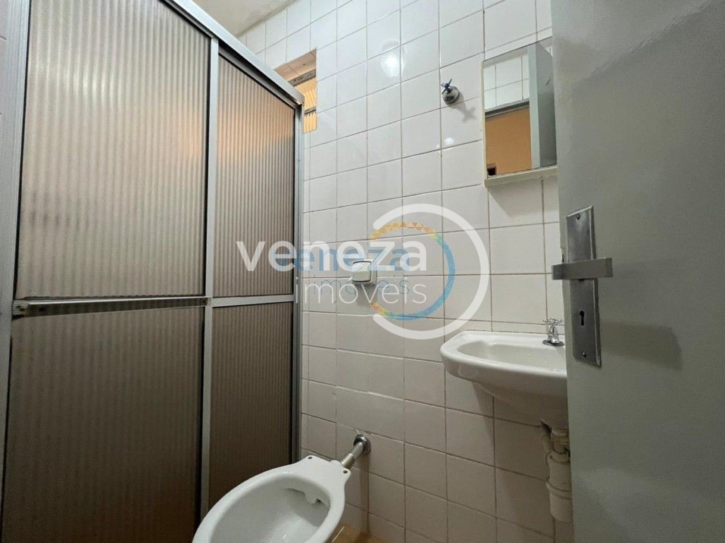 Apartamento para locação no bairro Lima Azevedo de Londrina - Foto 4