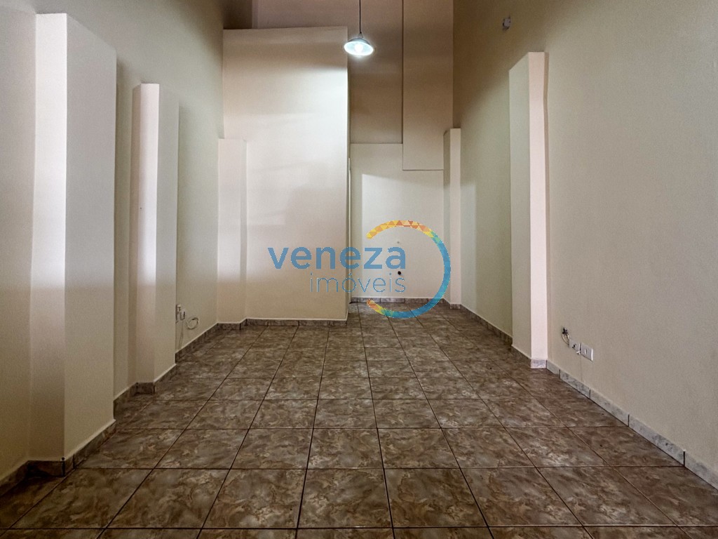 Salão-loja para locação no bairro Centro de Londrina - Foto 5