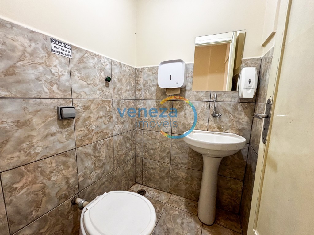 Salão-loja para locação no bairro Centro de Londrina - Foto 8