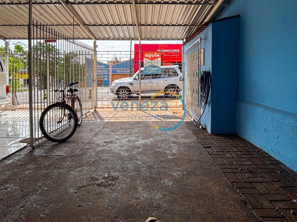 Salão-loja para locação no bairro Centro de Londrina - Foto 11