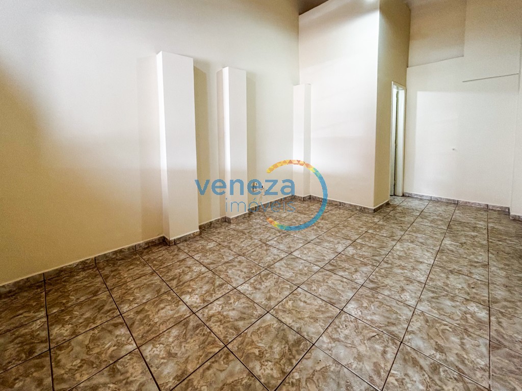 Salão-loja para locação no bairro Centro de Londrina - Foto 14